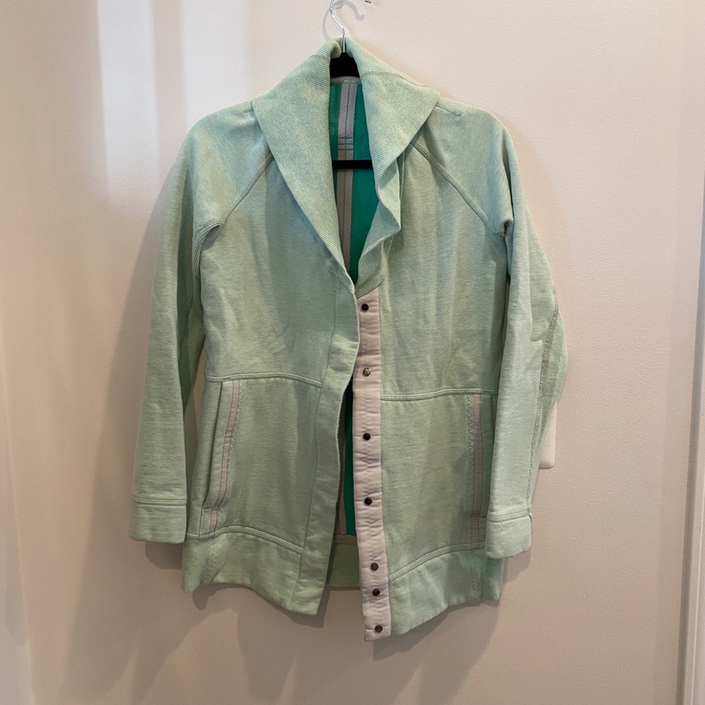 Mint button up Lululemon cardigan